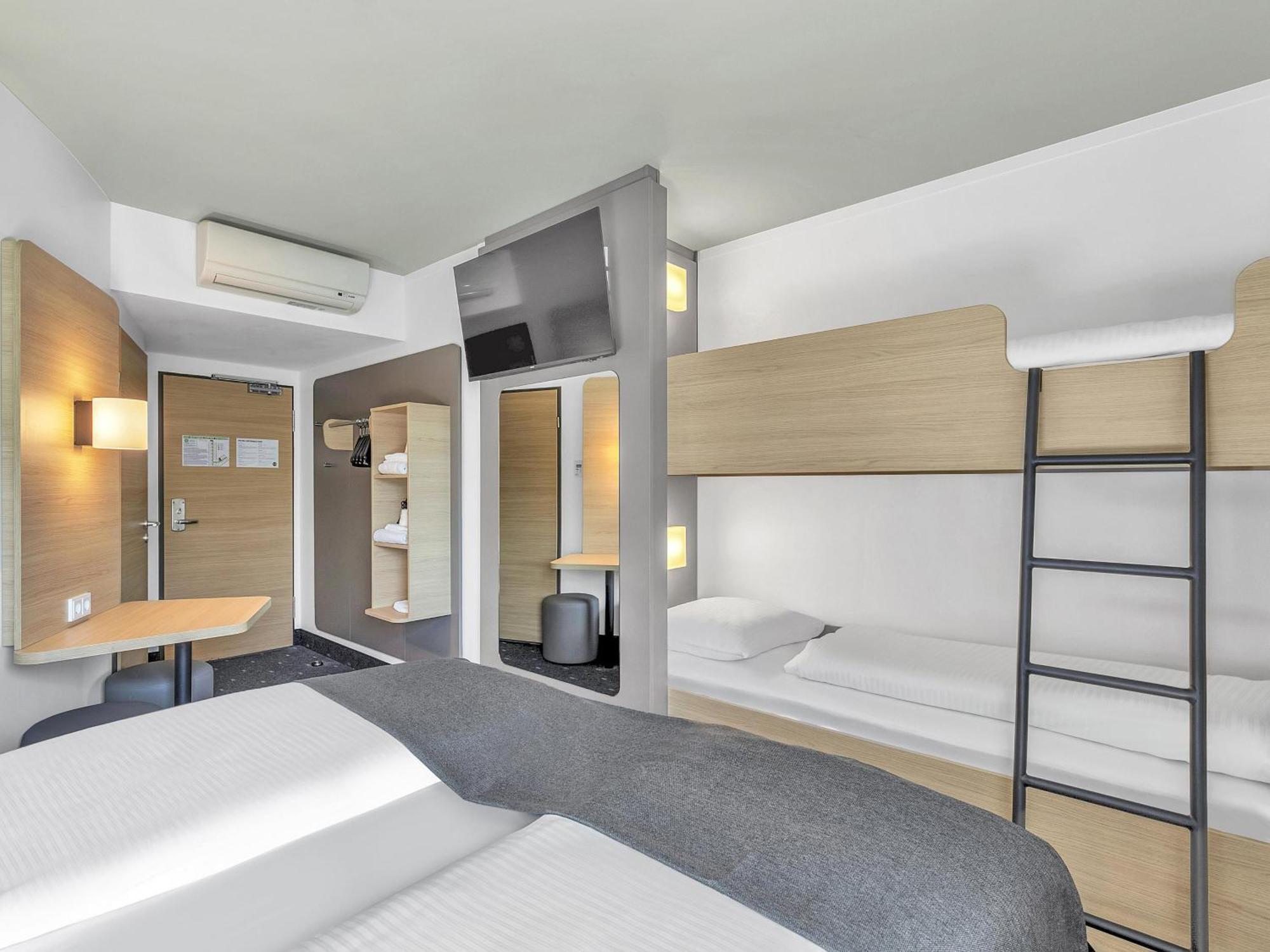 B&B Hotel Hamburg-Harburg Extérieur photo